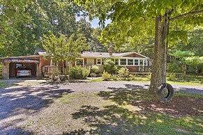 Rustic Tennessee Country Retreat on 2 Acres!