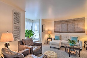Hip Downtown Cottage - Walk to Beach, Pier, Dining