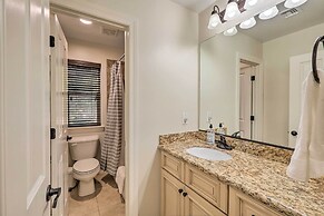 Flagstaff Family Getaway ~ 4 Miles to Downtown!