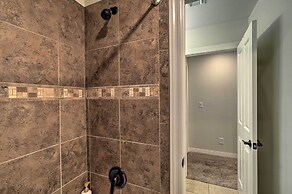 Flagstaff Family Getaway ~ 4 Miles to Downtown!