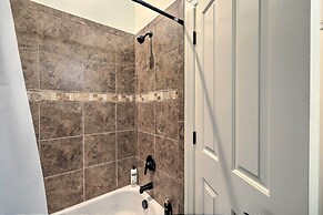 Flagstaff Family Getaway ~ 4 Miles to Downtown!