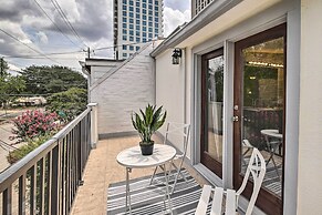 Charming Montrose Townhome With Private Pool!