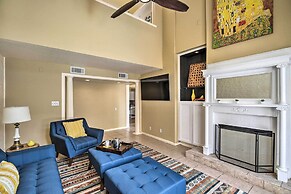 Charming Montrose Townhome With Private Pool!