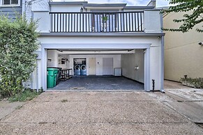 Charming Montrose Townhome With Private Pool!