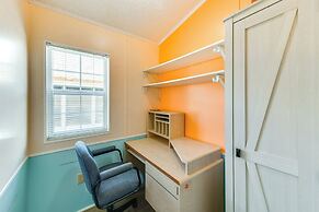 Sarasota Home w/ Full Resort Amenity Access!