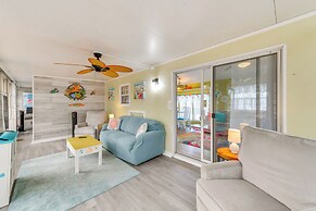 Sarasota Home w/ Full Resort Amenity Access!