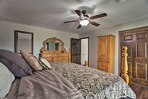Big Barrels Ranch' on 50 Acres: Countryside Views