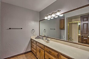 Big Barrels Ranch' on 50 Acres: Countryside Views