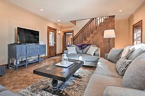Pet-friendly Home: Grill & Fire Pit in Manhattan