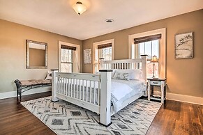 Pet-friendly Home: Grill & Fire Pit in Manhattan