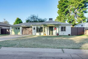 Pet-friendly Phoenix Home: Breezeway & Fenced Yard