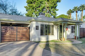 Pet-friendly Phoenix Home: Breezeway & Fenced Yard