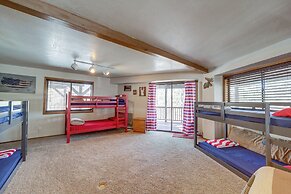 Deck & Scenic Views: Munds Park Cabin!