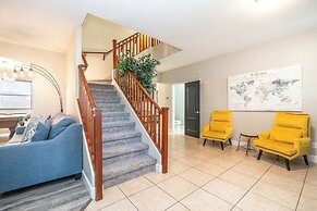 Pool & Patio: Family-friendly Goodyear Home!