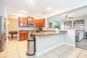 Pool & Patio: Family-friendly Goodyear Home!