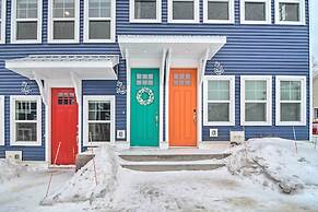 Updated Charlevoix Townhome: Walk to Downtown