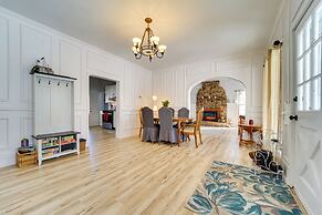 'dolorable' Home w/ Yard - Walk to River!
