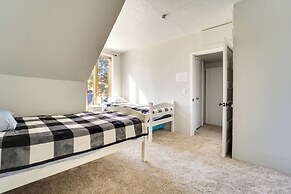 'dolorable' Home w/ Yard - Walk to River!