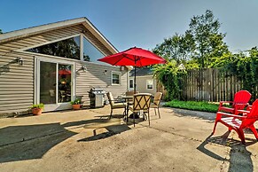 Ottawa Lake Home w/ BBQ & Patio, 15 Mi to Toledo