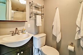 Ottawa Lake Home w/ BBQ & Patio, 15 Mi to Toledo