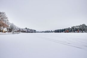 Stylish Chetek Hideaway w/ Lake + Dock Access!