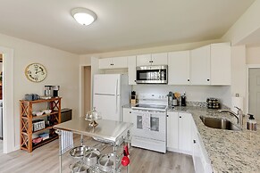 Chic Columbia Home < 2 Mi to Historic Square!