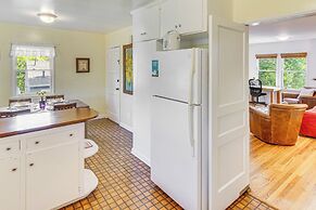 Central South Pasadena Apt, 3 Mi to Rose Bowl