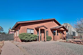 Sedona Retreat w/ Fire Pit, Near Hiking Trails