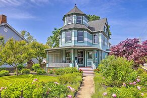 Charming Greenport Gem 1, 1 Mile to Ferry!