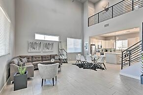 7 Mi to Dtwn Phoenix: Home w/ Patio & Yard