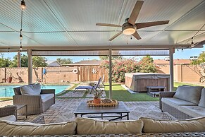 Pristine Escape ~ 2 Miles to Old Town Scottsdale!