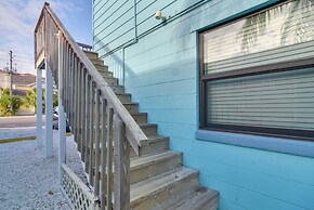 Condo w/ Community Pool - Walk to Madeira Beach!