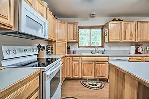 Cabin w/ Hot Tub, By Crater Lake Nat'l Park!