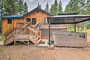Cabin w/ Hot Tub, By Crater Lake Nat'l Park!