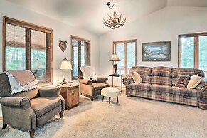 Cabin w/ Hot Tub, By Crater Lake Nat'l Park!