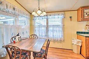 Cozy Yuma Retreat w/ Furnished Patio & Grill!