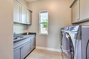 Fountain Hills Escape w/ Panoramic Mtn Views!