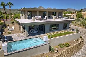 Fountain Hills Escape w/ Panoramic Mtn Views!