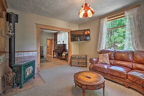 Cotopaxi Escape w/ Game Room on Arkansas River!