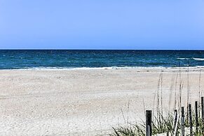 Atlantic Beach Studio w/ Community Pool!
