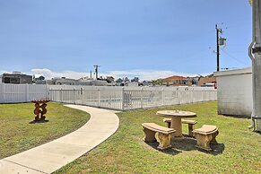Atlantic Beach Studio w/ Community Pool!