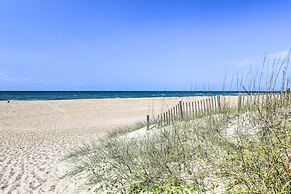 Atlantic Beach Studio w/ Community Pool!