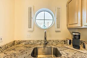 Lovely Norwich Villa, On Golf Course w/ Amenities!