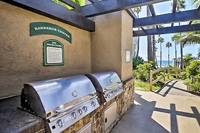 Stunning Oceanside Condo: Walk to the Beach!