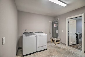 Spacious Houston Family Home With Game Room!