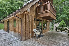 Quiet Max Meadows Cabin, 12 Acres of Property