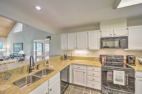 Scenic Sapphire Condo w/ Deck + Gas Grill!