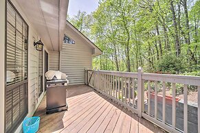 Scenic Sapphire Condo w/ Deck + Gas Grill!