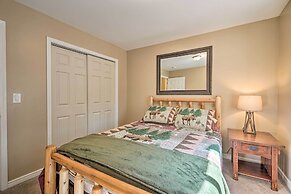 Hilltop Haven in Florissant: Deck + Mountain View!