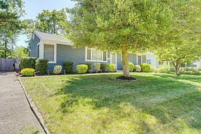 Bayville Getaway w/ Fire Pit - 2 Mi to Beach!